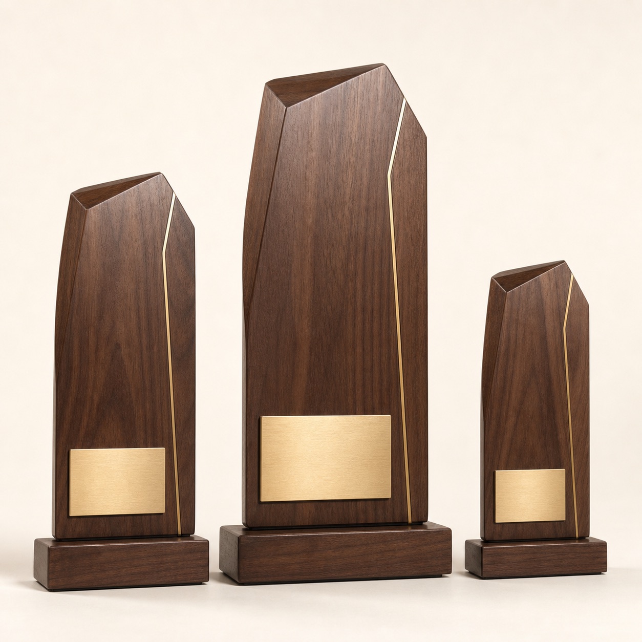 Award gỗ Wood Legacy Monolith Quà Việt
